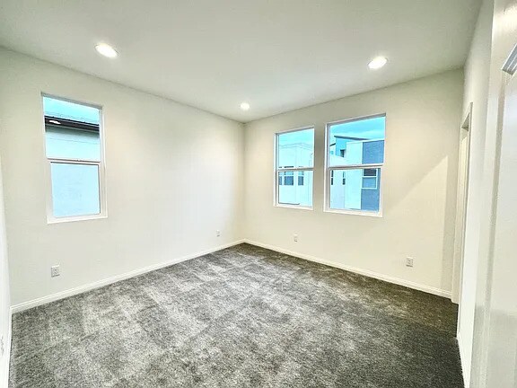 Building Photo - 27104 White Sage Ct