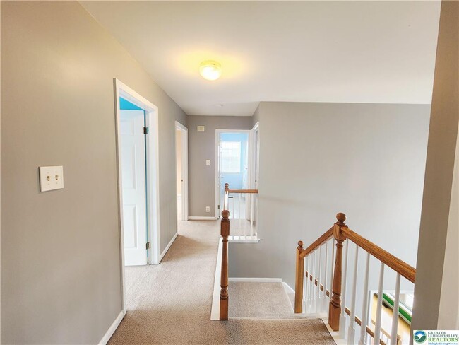 Building Photo - 236 Lenape Trail