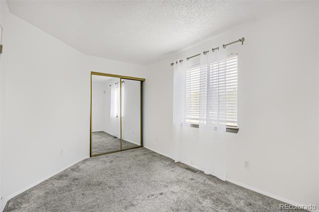 Building Photo - 920 S Dawson Way