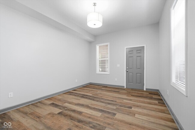 Building Photo - 314 N Hamilton Ave