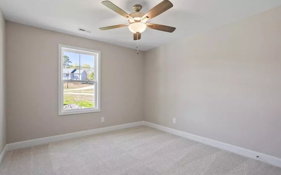 Building Photo - 486 Placid Pond Dr