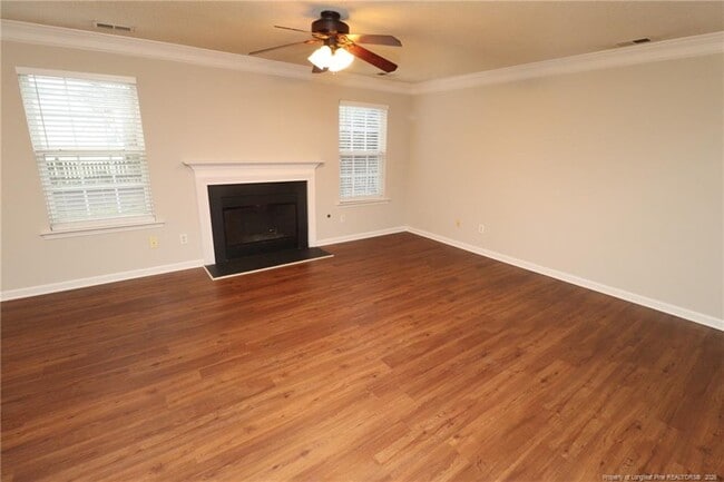 Building Photo - 100 Beverstone Dr