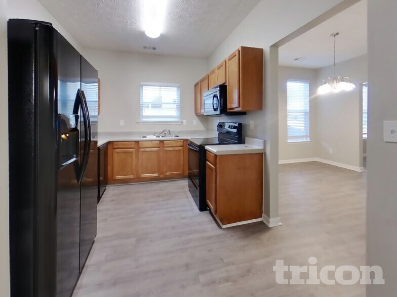 Building Photo - 4757 Highpoint Way