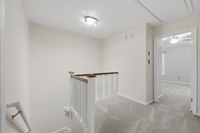Building Photo - 2347 Charing Cross Rd