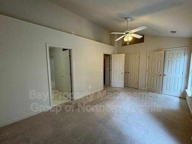 Building Photo - 14004 Madrigal Dr