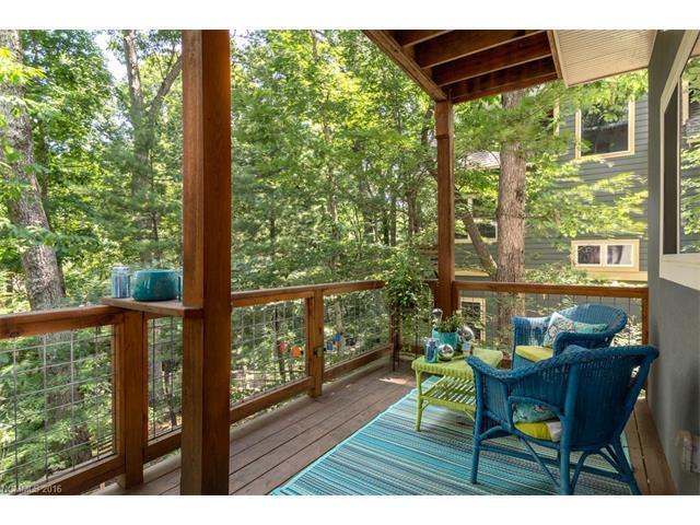 Building Photo - Green Built Dazzler in Asheville's West Side!