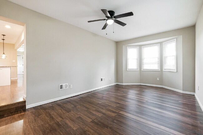 Building Photo - NEWLY RENOVATED LARGE RANCH ON CORNER LOT