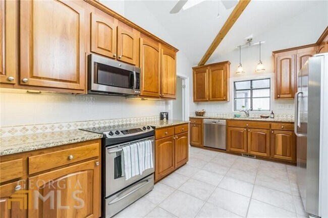 Building Photo - 3745 Creekstone Way