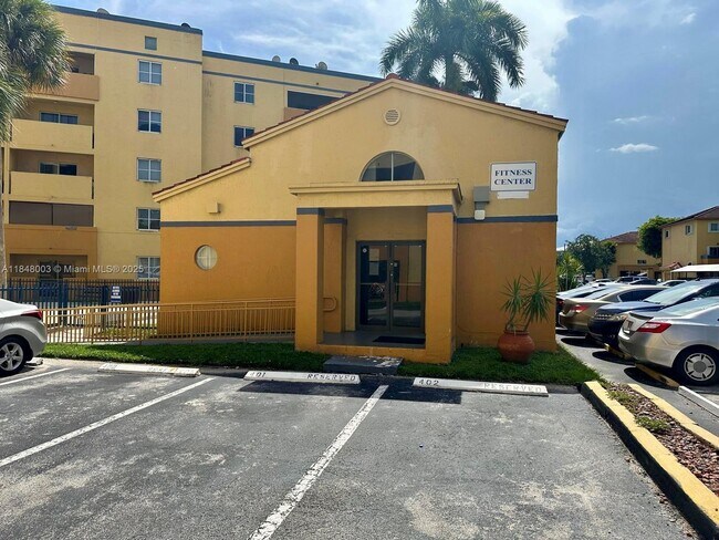 Building Photo - 14930 SW 82nd Terrace