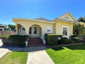 Building Photo - 446 N Glassell St