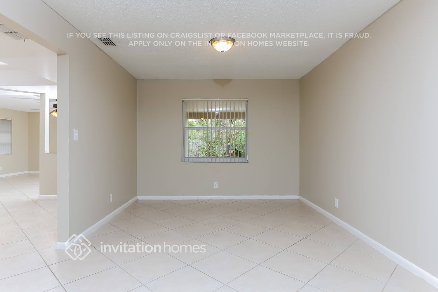 Building Photo - 11090 Glenwood Dr