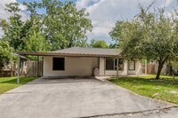 Building Photo - 1307 Pecan Dr