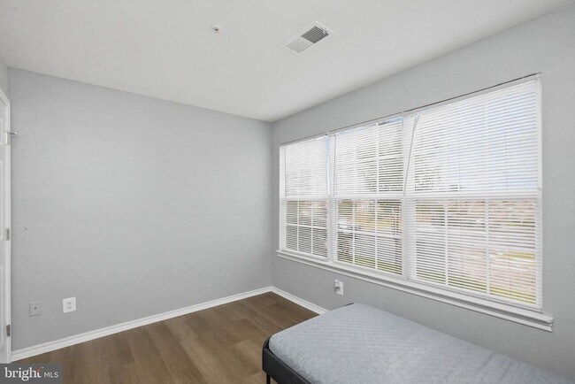 Building Photo - 18537 Boysenberry Dr