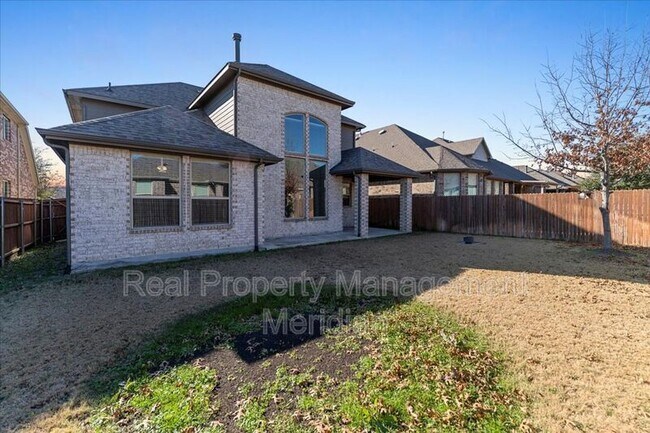 Building Photo - 14928 Belclaire Ave