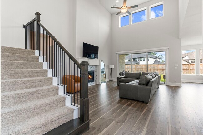 Building Photo - 316 Coldwater Creek Ct