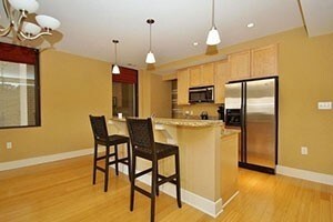 Interior Photo - 204 Jefferson