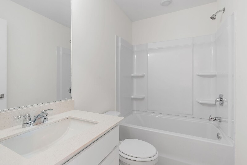 Building Photo - 7136 Mapleside Ln