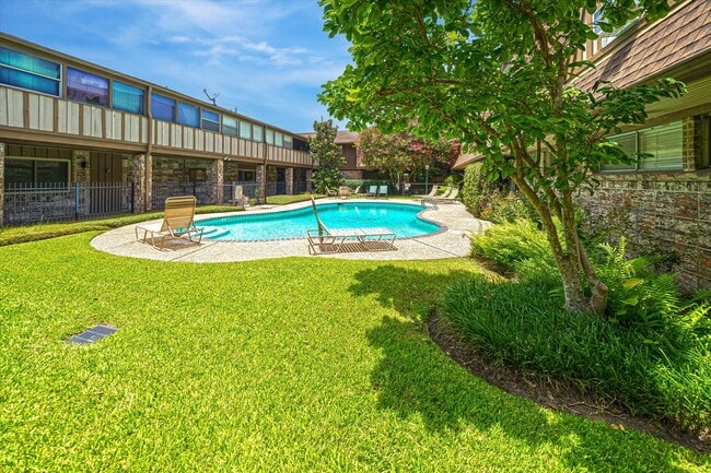 Building Photo - 2574 Marilee Ln