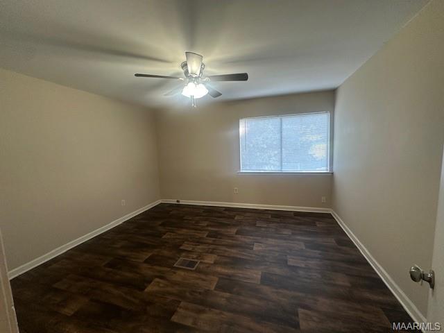 Building Photo - 48 Glenwood Ct