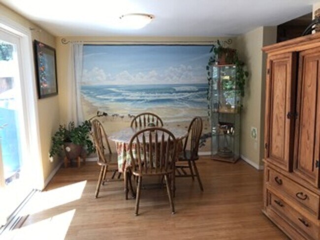 Building Photo - Cozy home blocks from the beach in Leucadia in a quiet cul-de-sac