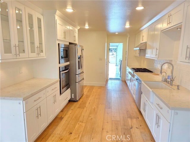 Building Photo - 20 Senisa