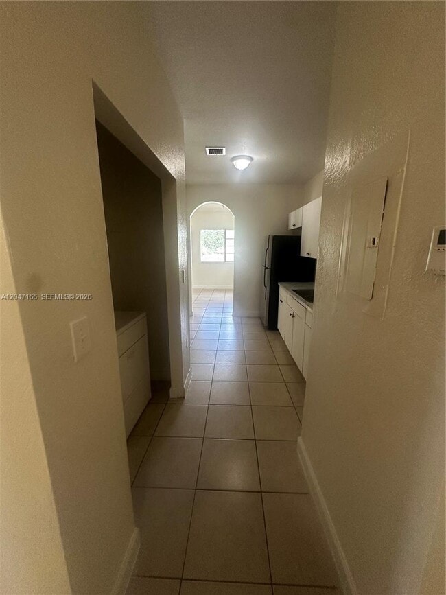 Building Photo - 26524 SW 138th Ave