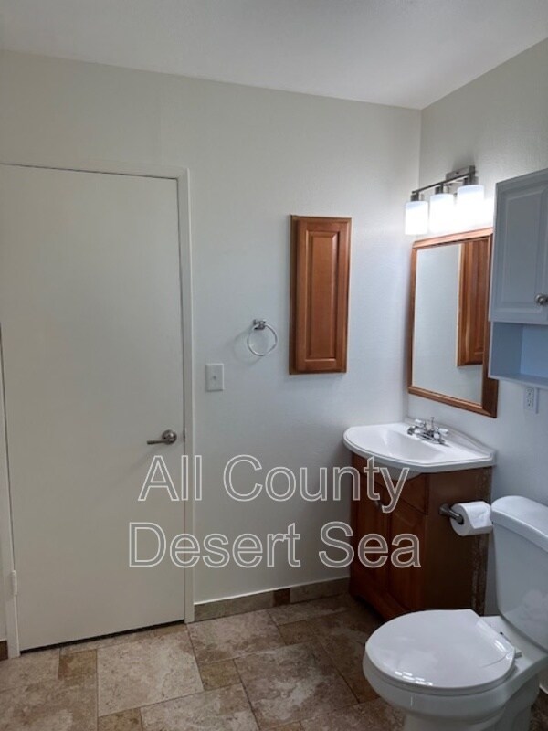 Building Photo - 4801 Kaui Dr