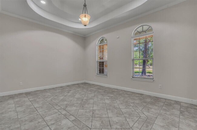 Building Photo - 140 Oak Plaza Dr