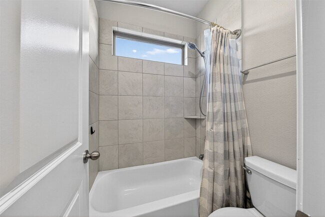 Building Photo - 10406 Talitha Trl
