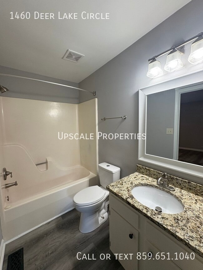 Building Photo - 1460 Deer Lake Cir
