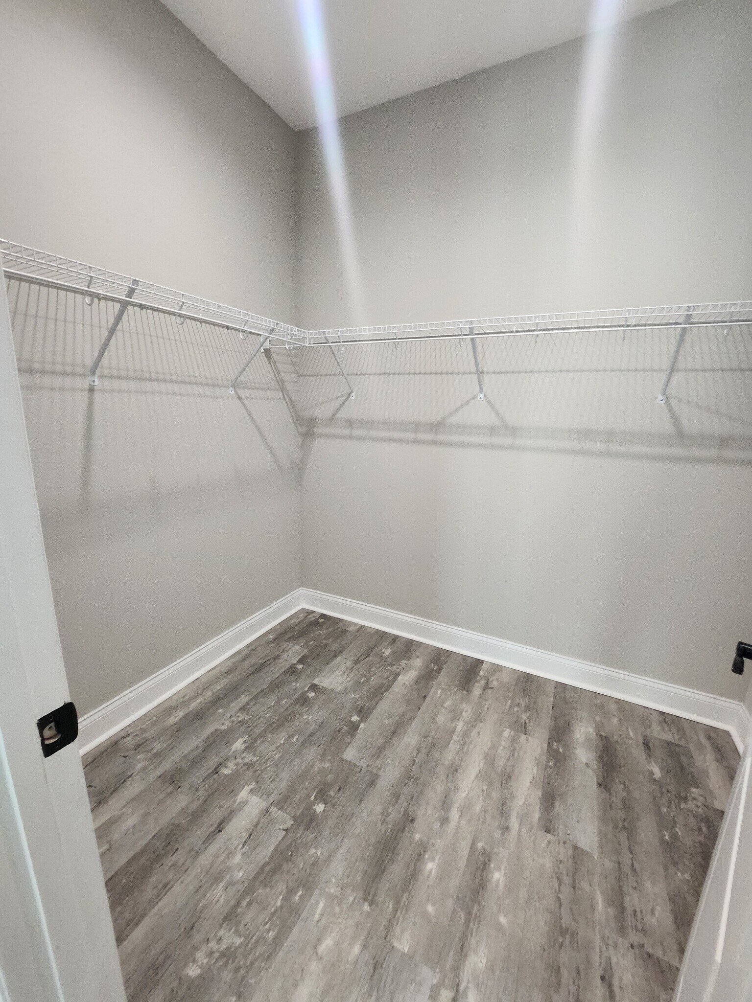 Walk in closet - 4114 N Nebraska Ave