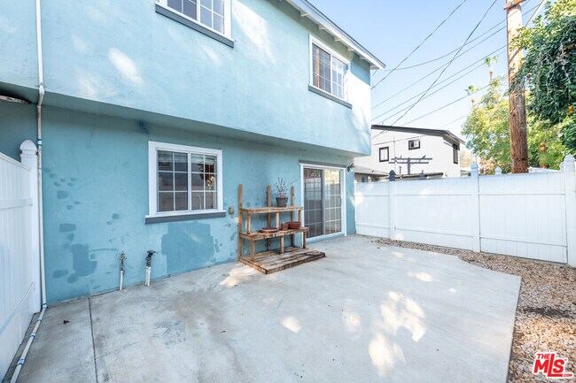 Building Photo - 5426 Colfax Ave