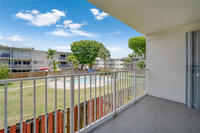 Building Photo - 7713 SW 88th St