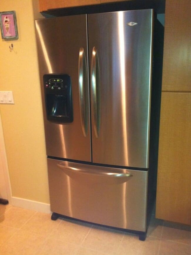 Building Photo - $3395 / 3 BR - NICELY REMODELED SUNDALE HO...