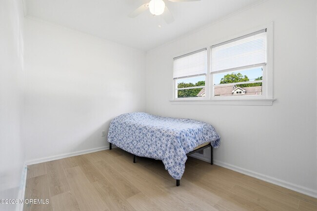 Building Photo - 38 Hilltop Rd