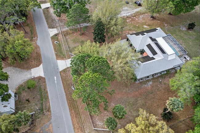 Building Photo - 2065 Oak Beach Blvd