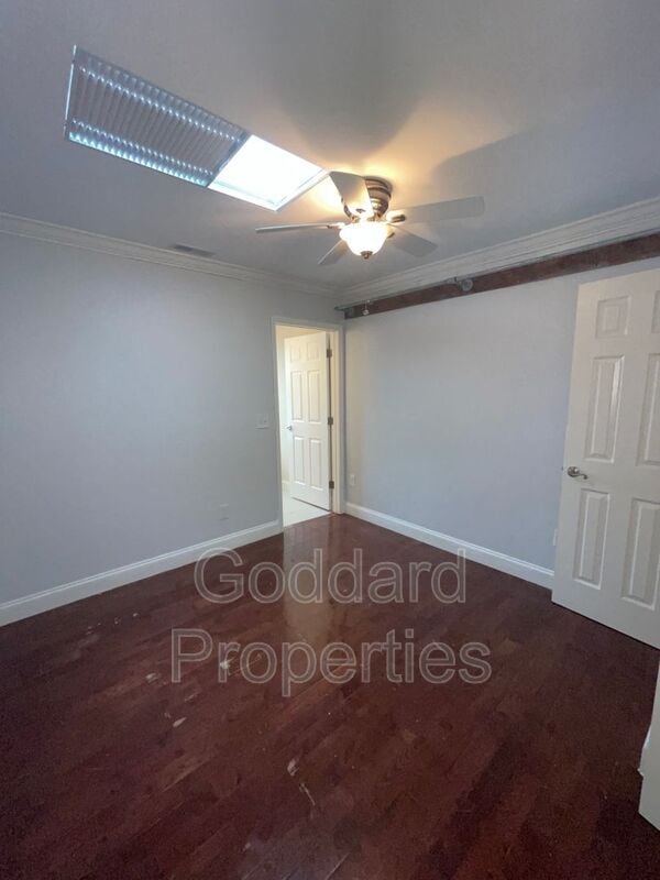 Building Photo - 228 S Madeira St