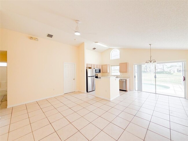 Building Photo - 2420 St Augustine Blvd
