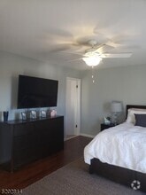PRIMARY BR WITH BATH - 352 Bloomfield Ave