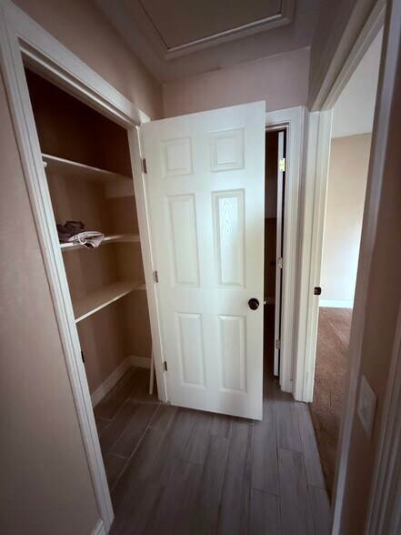 Storage room - 1026 N Arcola St