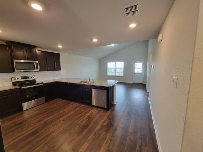 Building Photo - 1737 Rocky Rise