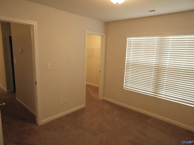 Building Photo - 136 Winstead Cir