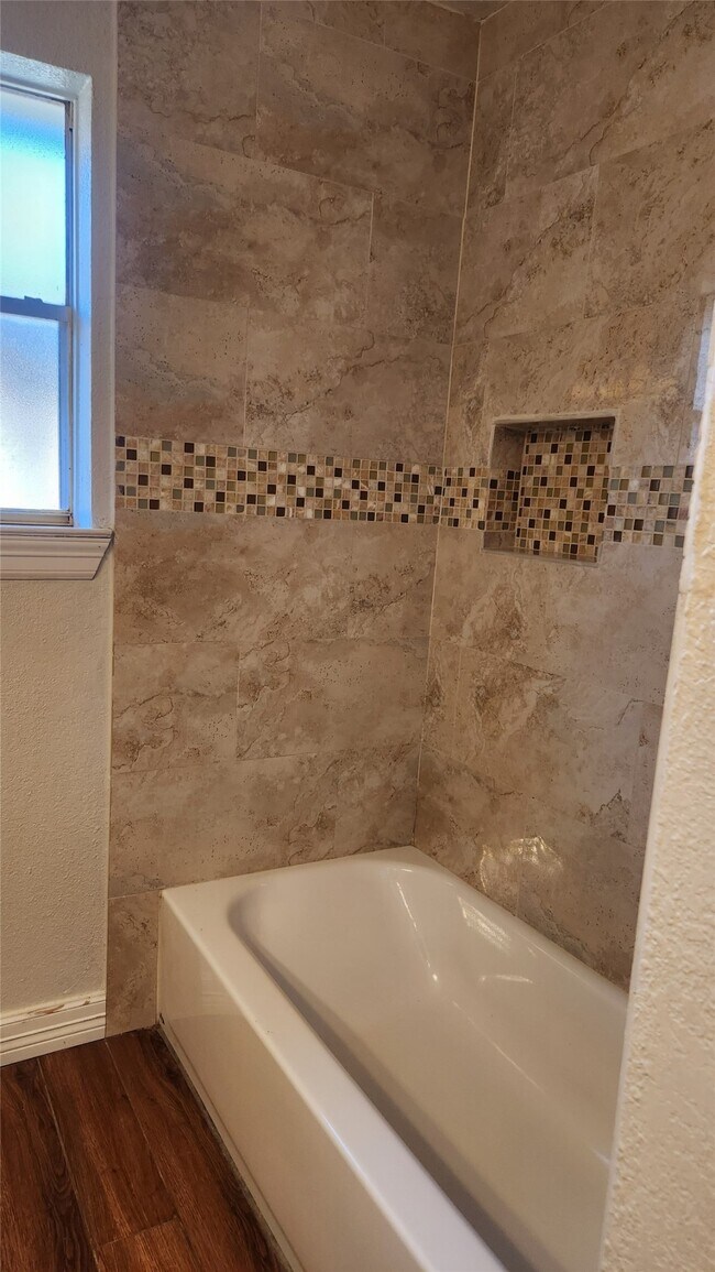 Building Photo - 20018 Bolton Bridge Ln