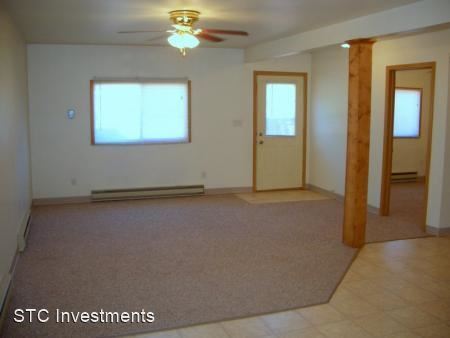 Building Photo - 1 br, 1 bath House - 221 W. Washington