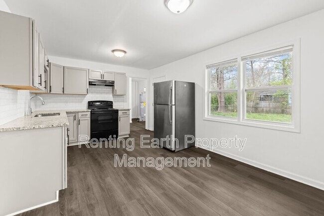 Building Photo - 2129 13th St N