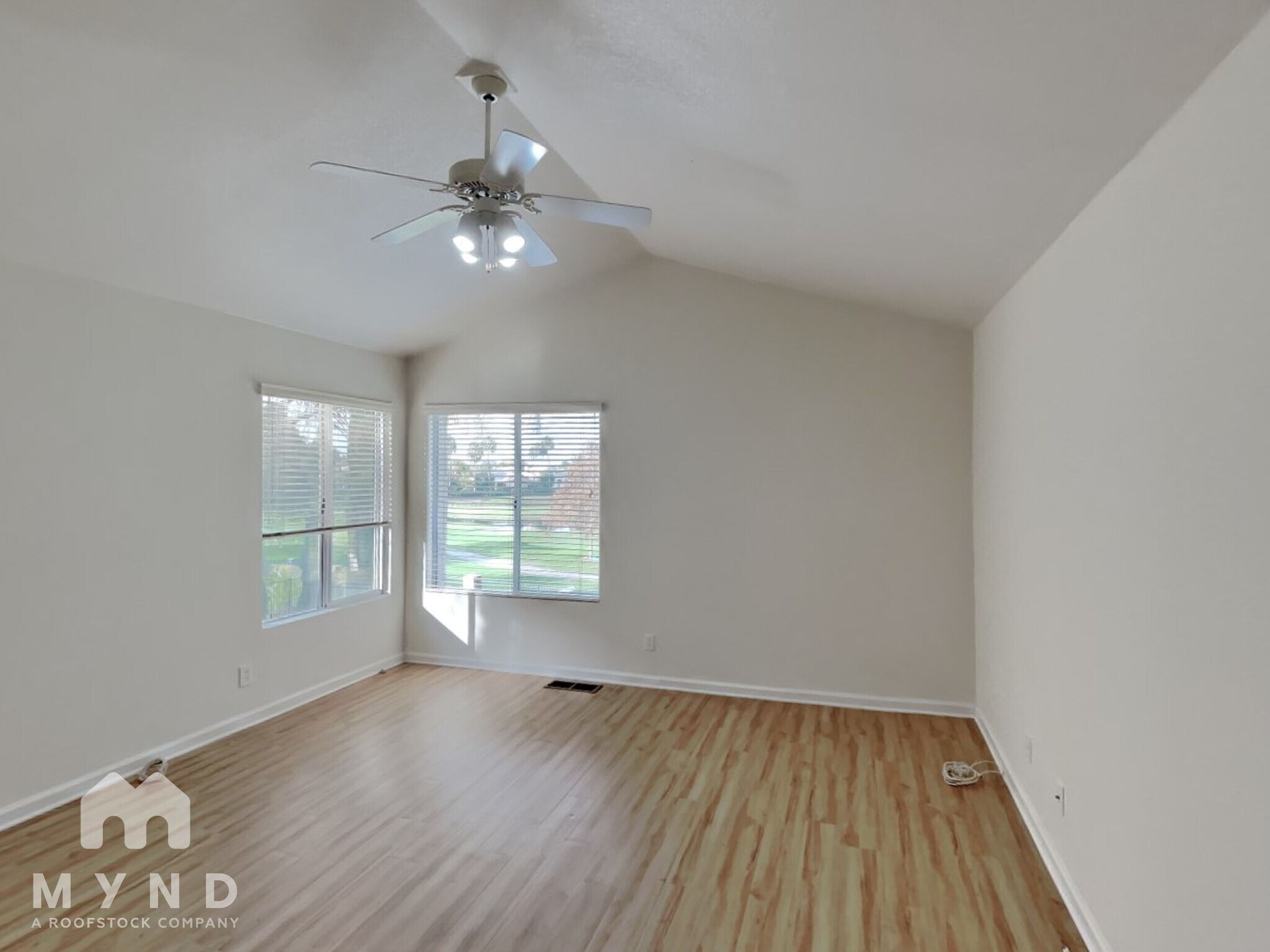 Building Photo - 2795 Cherry Hills Dr