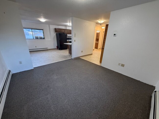 Building Photo - 524 N Klevin St