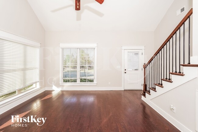 Building Photo - 5071 Brooke's Crossing Blvd