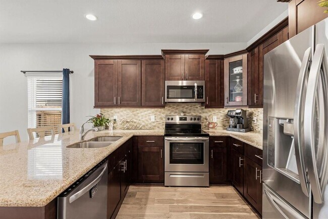 Building Photo - 16704 Stonefield St
