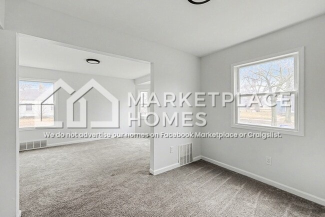 Building Photo - 19818 Fenmore St